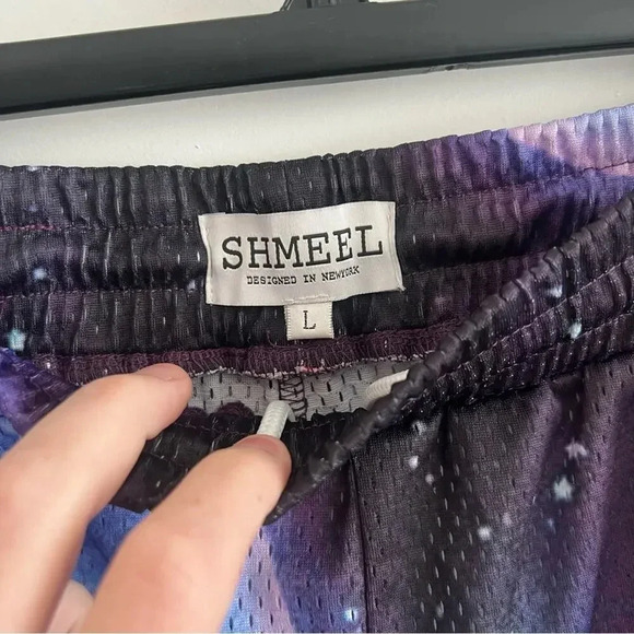 Shmeel New York Galaxy Mesh Gym Shorts Size Large - Picture 4 of 5